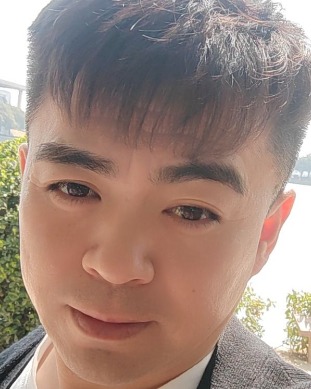 高峰宇