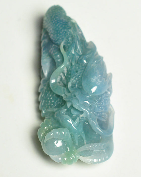 游龙戏珠