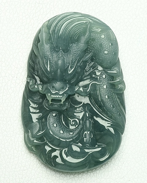 神龙护主