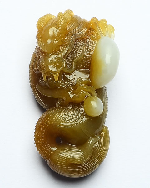 龙行天下