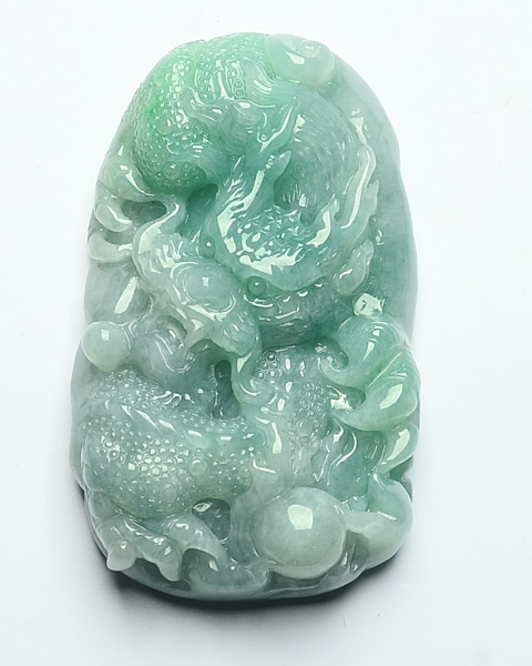 游龙戏珠