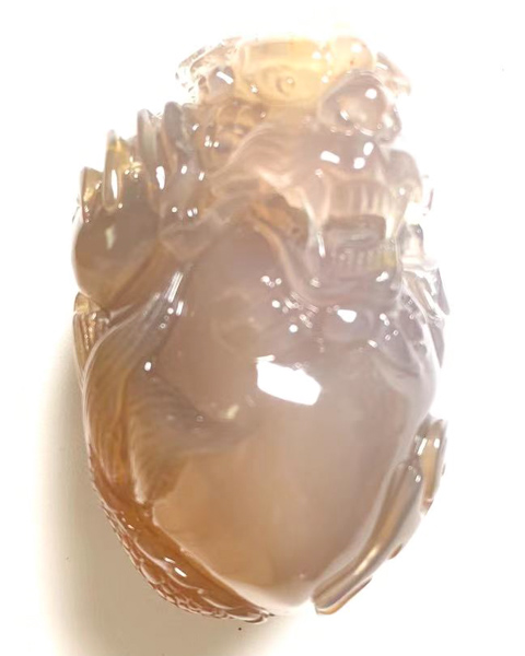 鳌龙戏珠