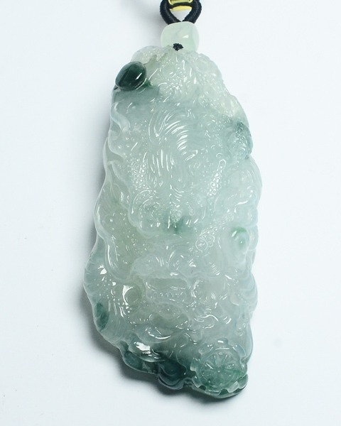 龙行天下