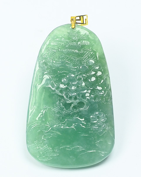 翠绿青山