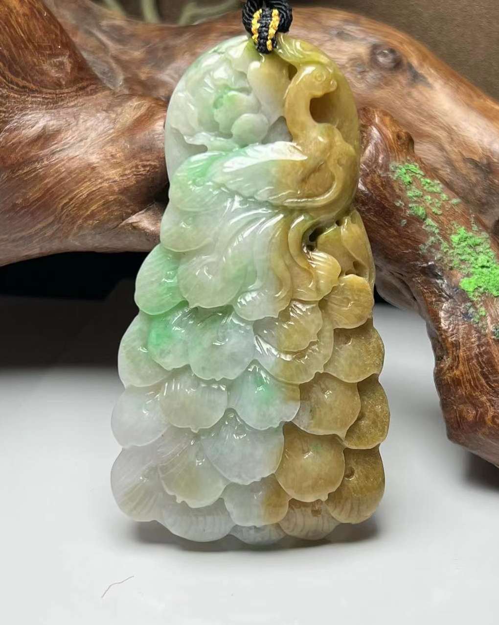 凤穿牡丹