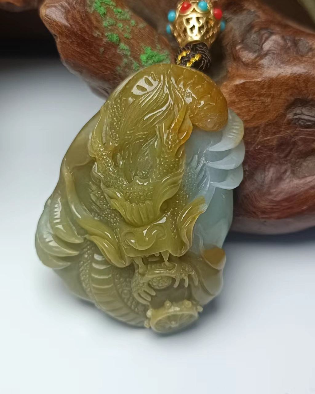龙行天下