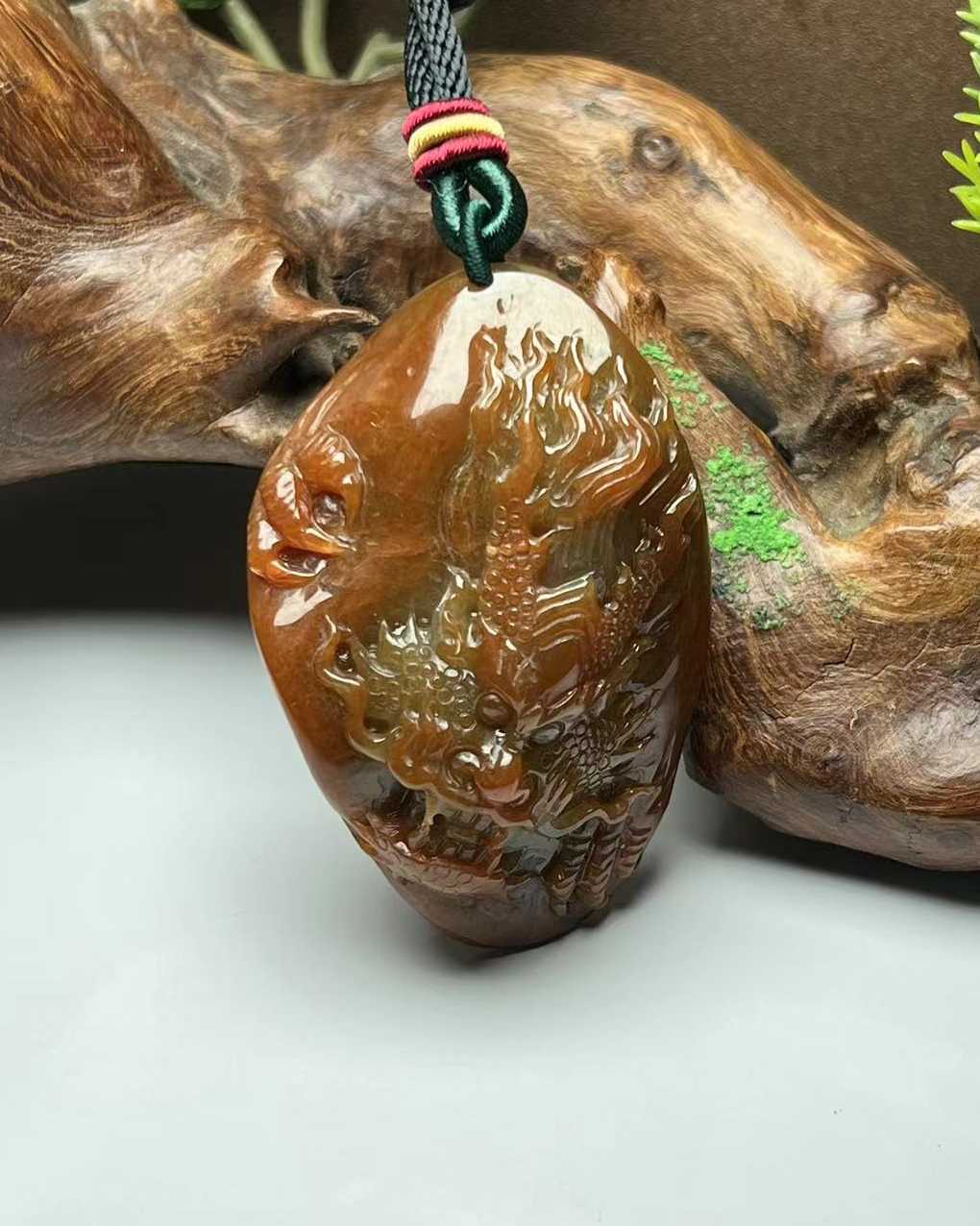 龙行天下