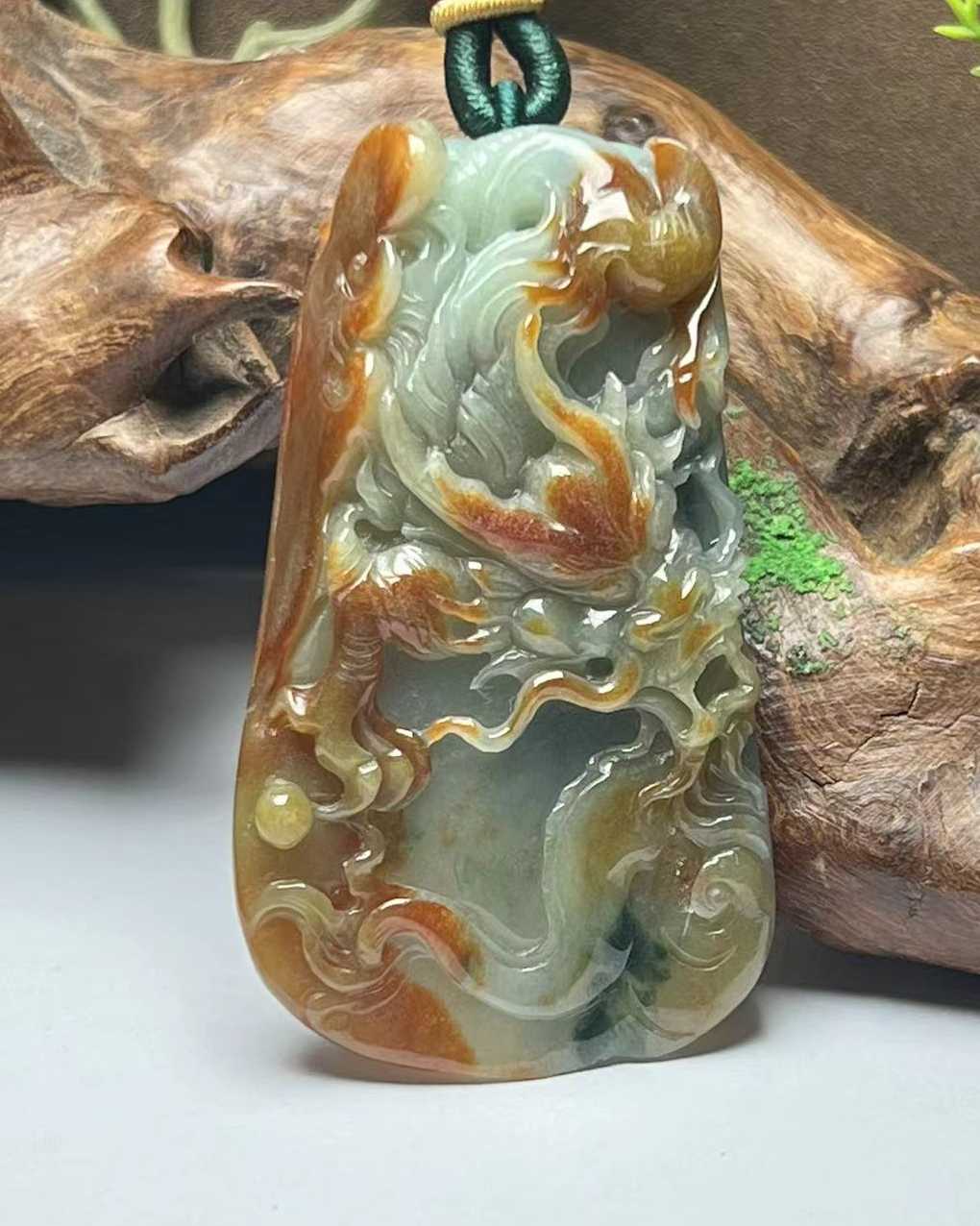 龙行天下