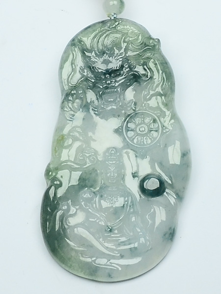 神龙护主