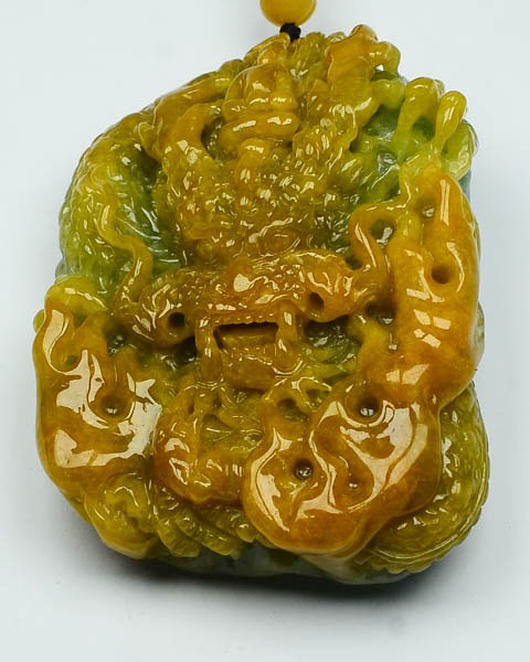 神龙护主