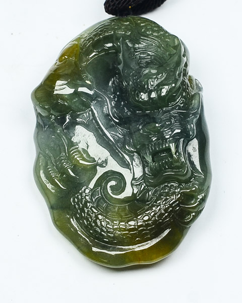 龙行天下