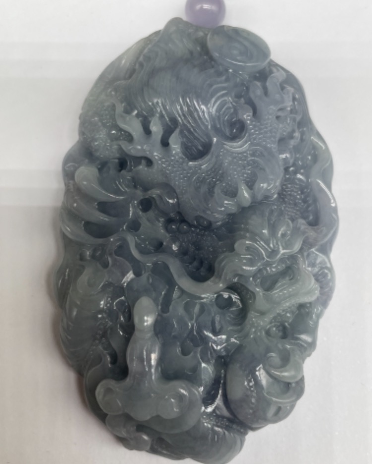 神龙护主