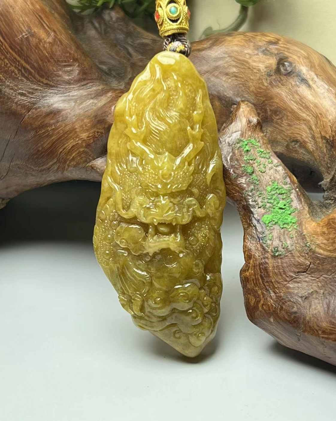 龙行天下