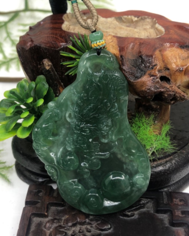 龙行天下