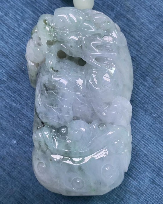 龙行天下