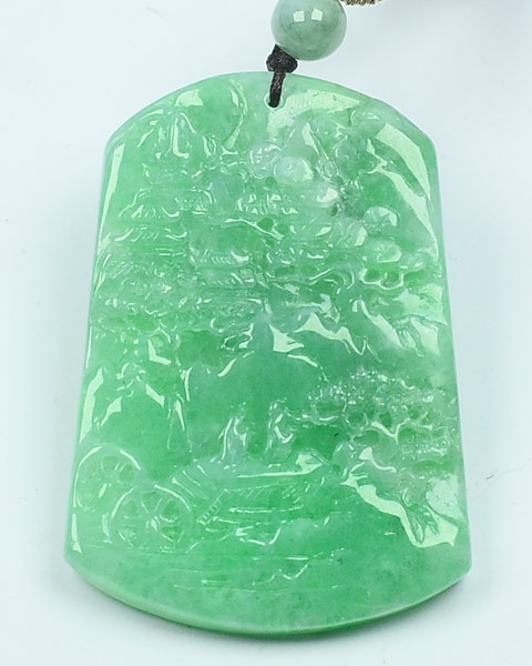 翠绿青山