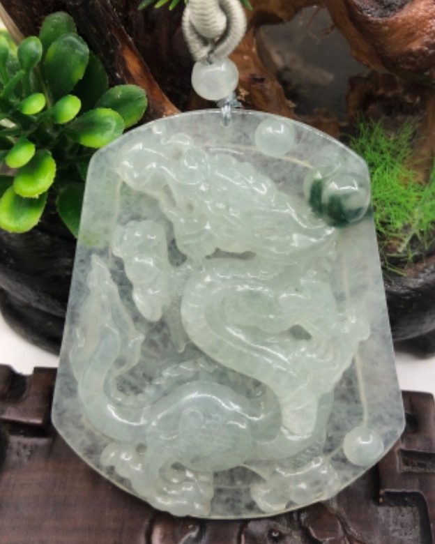 龙行天下