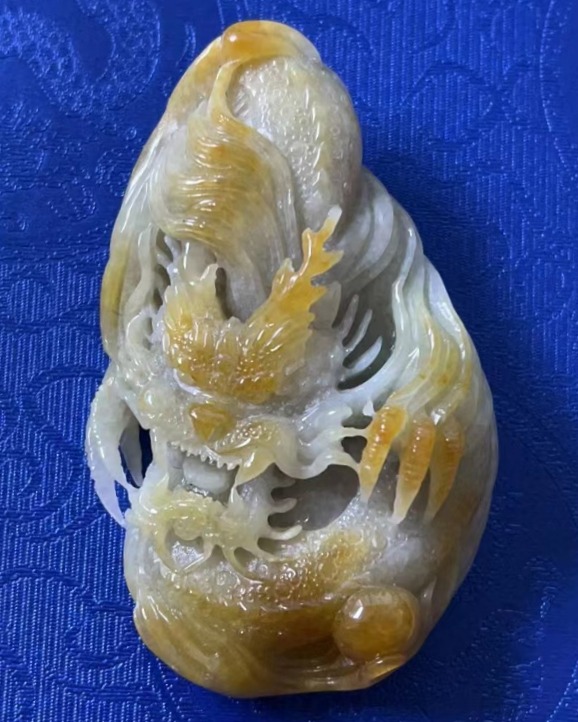 龙行天下