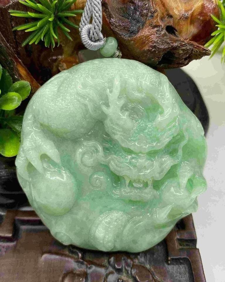 龙行天下