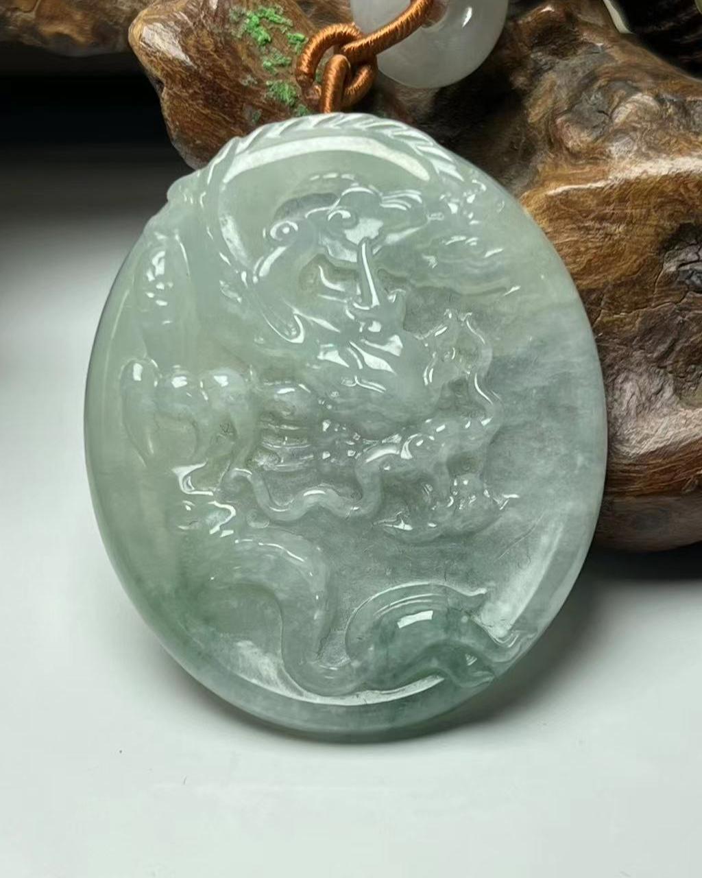 龙行天下