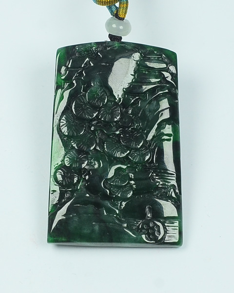 翠绿青山