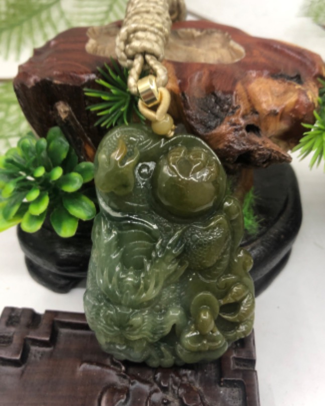 龙行天下