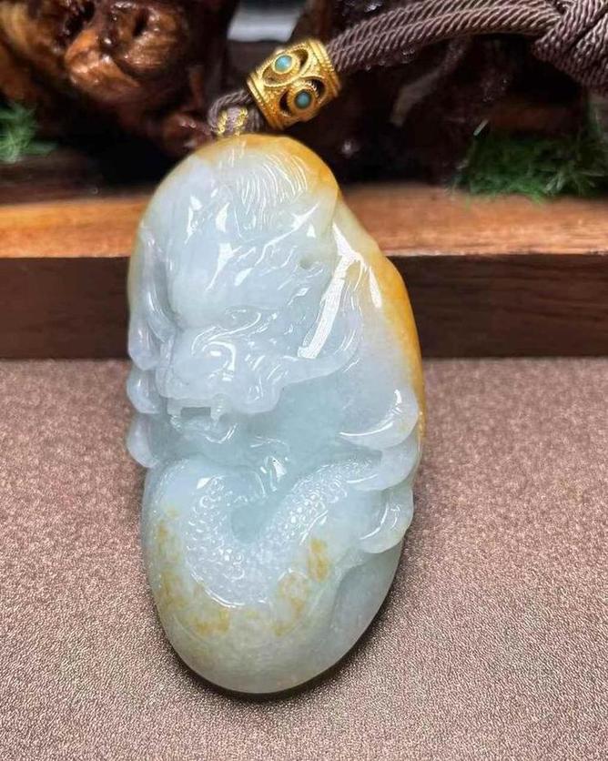 神龙护主