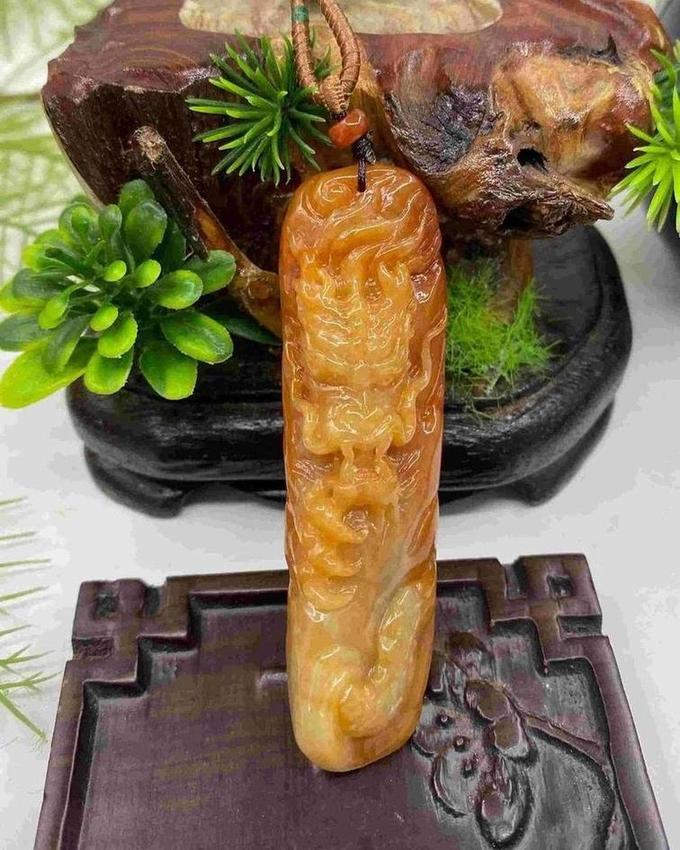 龙行天下