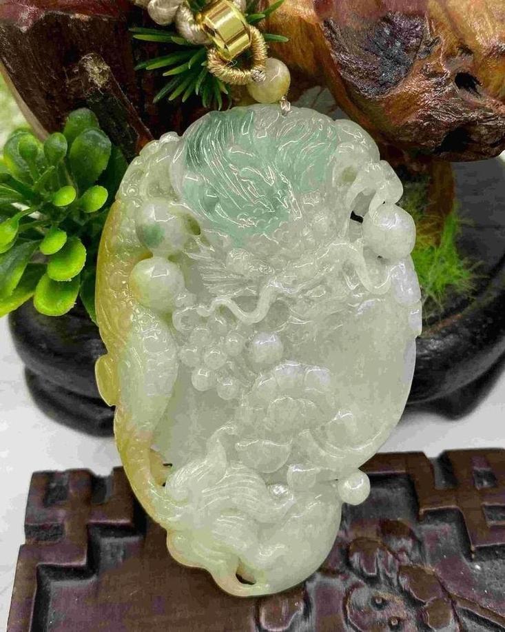 龙行天下