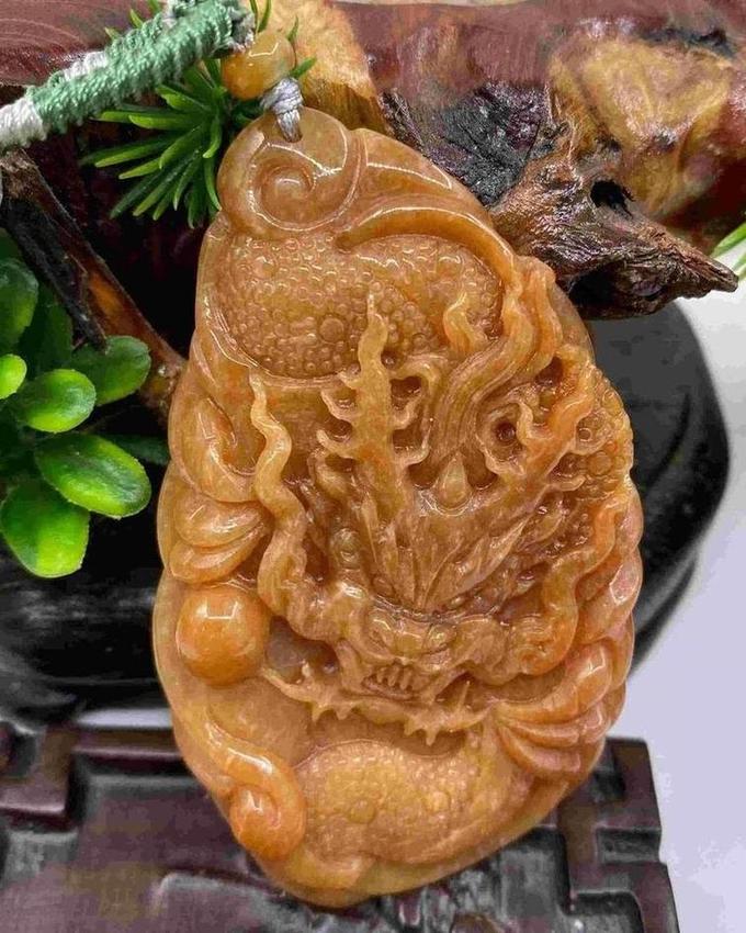 龙行天下