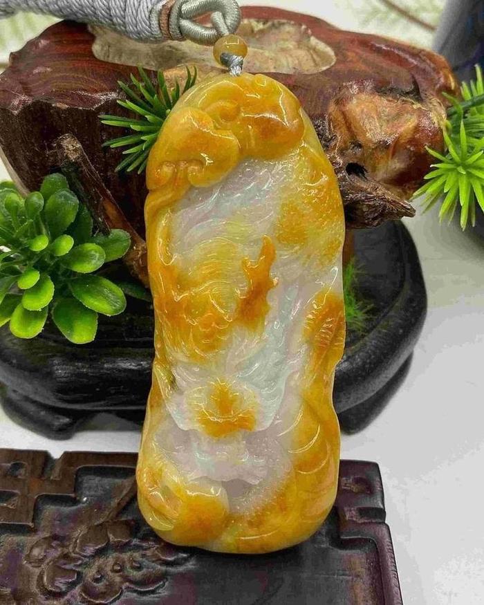 龙行天下