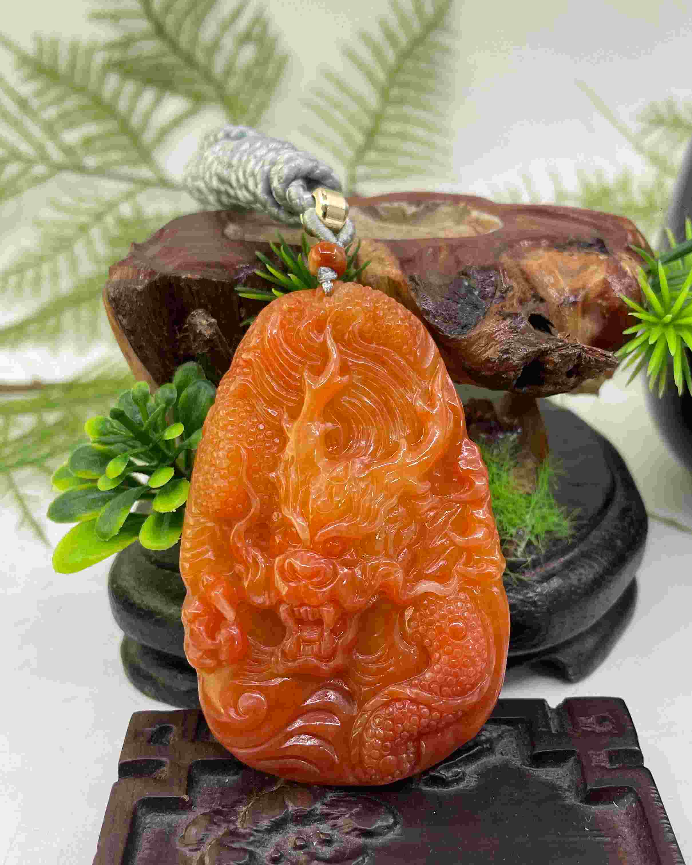 龙行天下