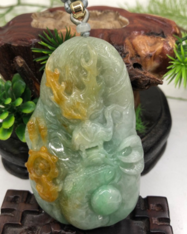 龙行天下