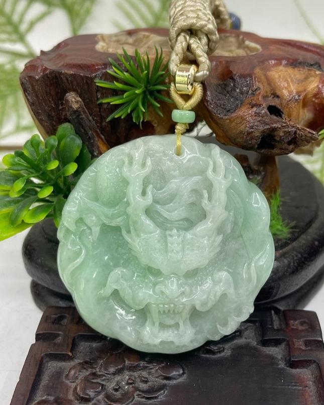 龙行天下