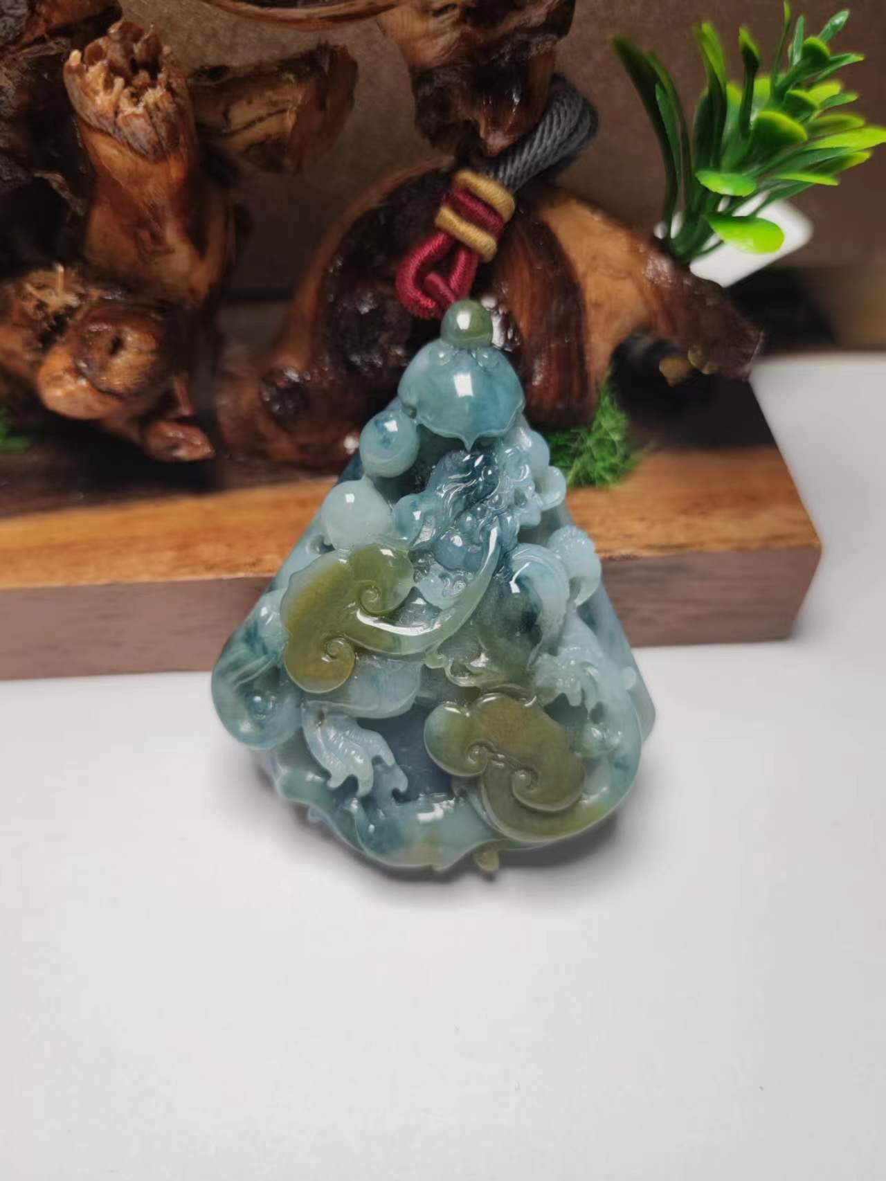 瑞兽纳福