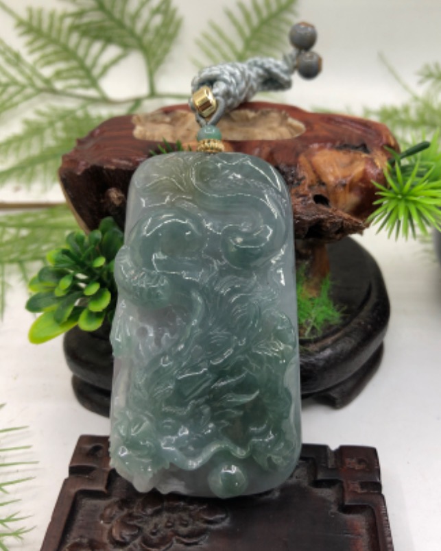 龙行天下