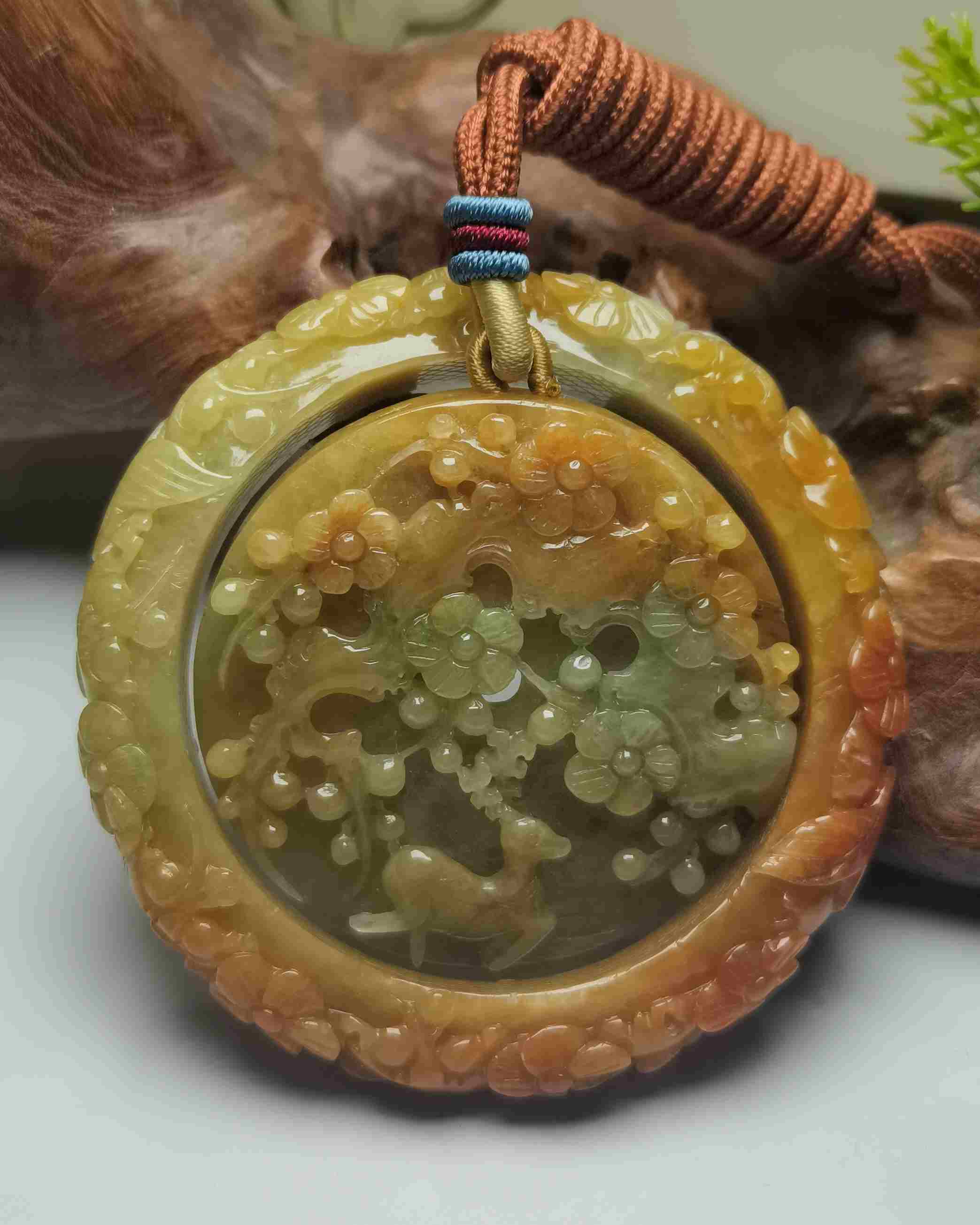 梅鹿同春