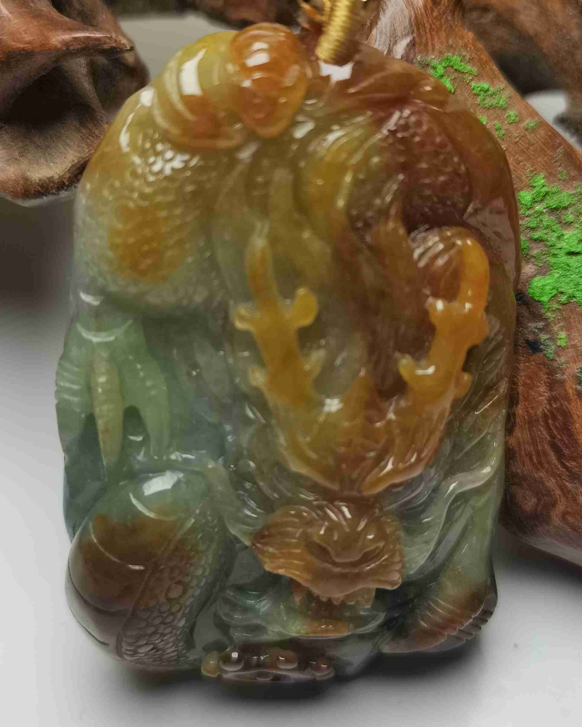 龙腾四海