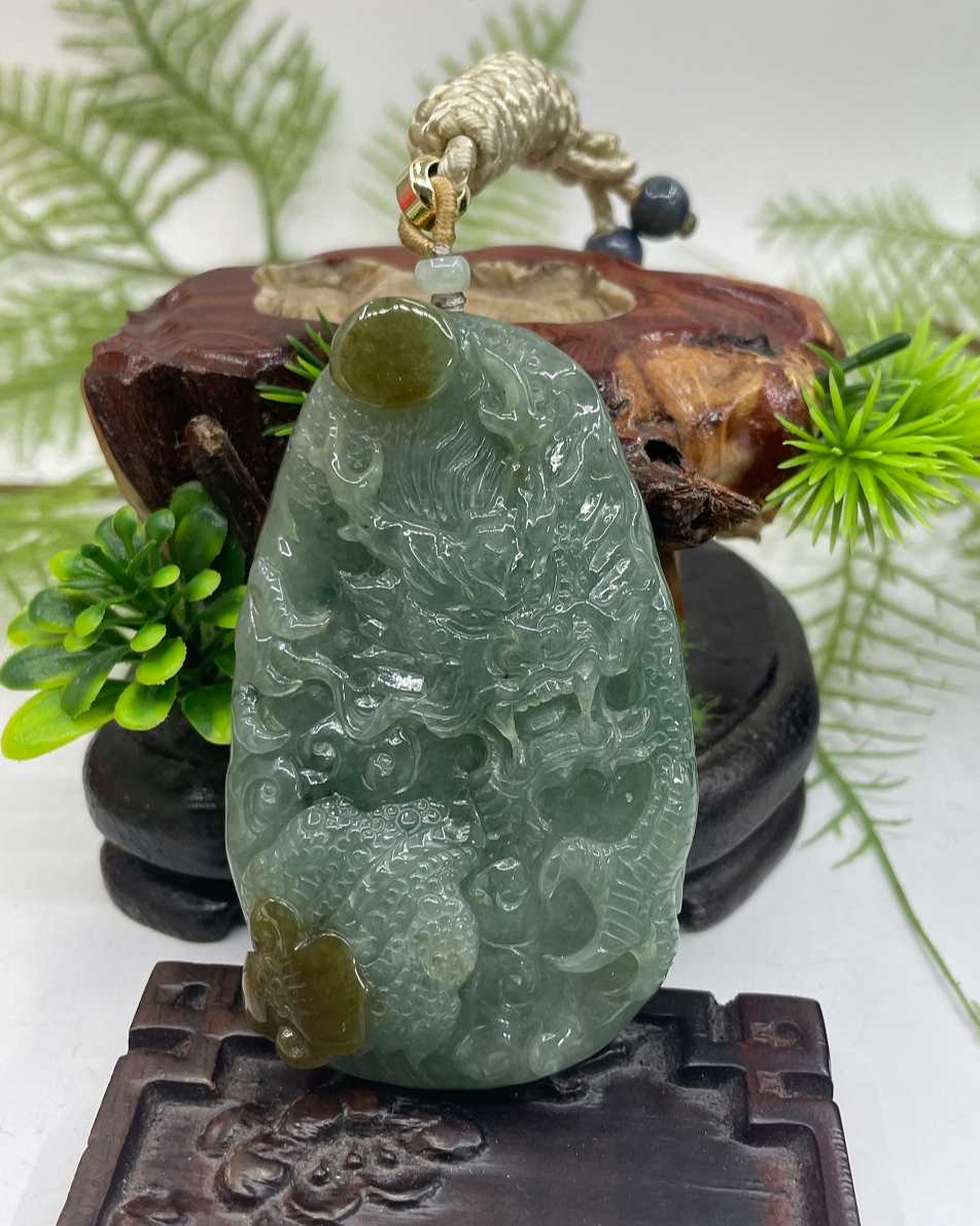 龙行天下