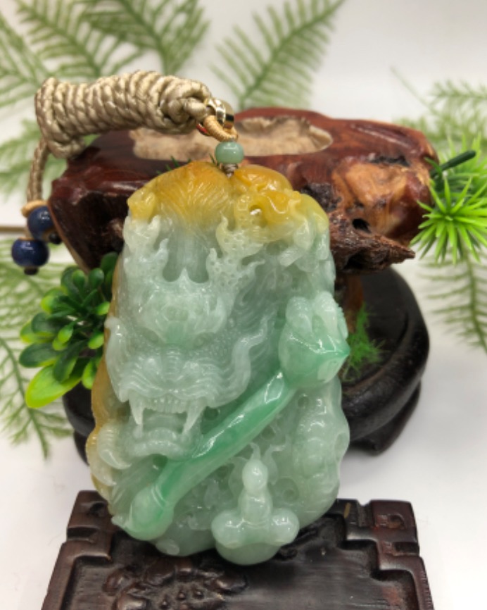 龙行天下