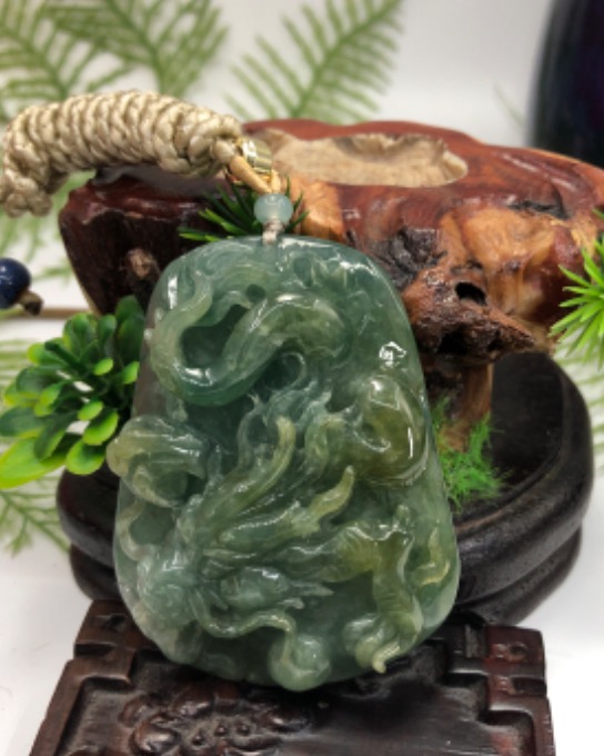 龙行天下