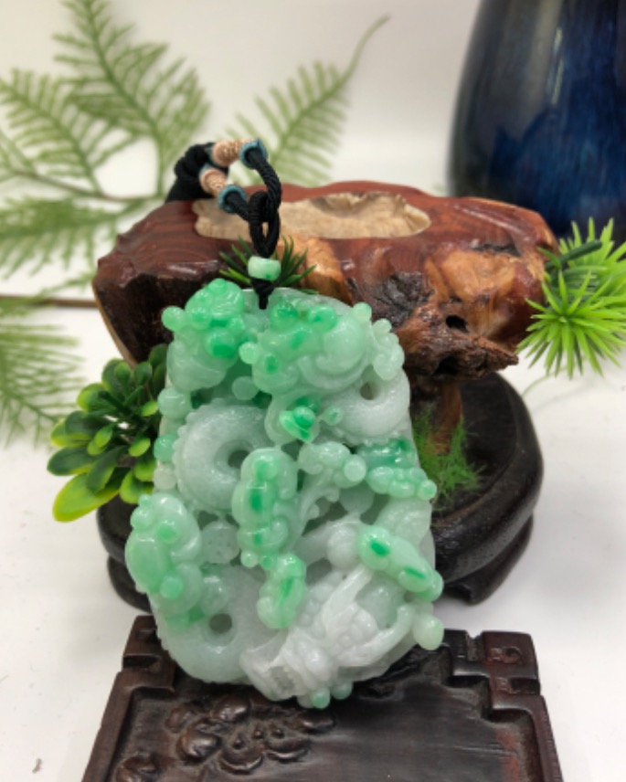 龙行天下