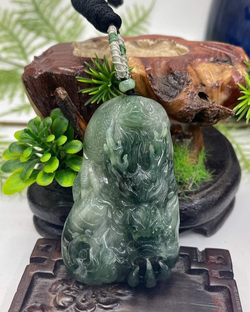 龙行天下