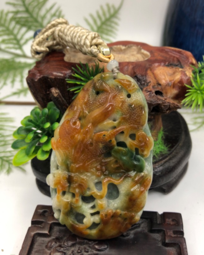 龙行天下