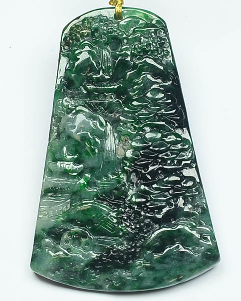 翠绿青山