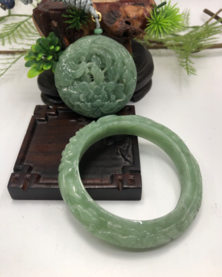 凤穿牡丹