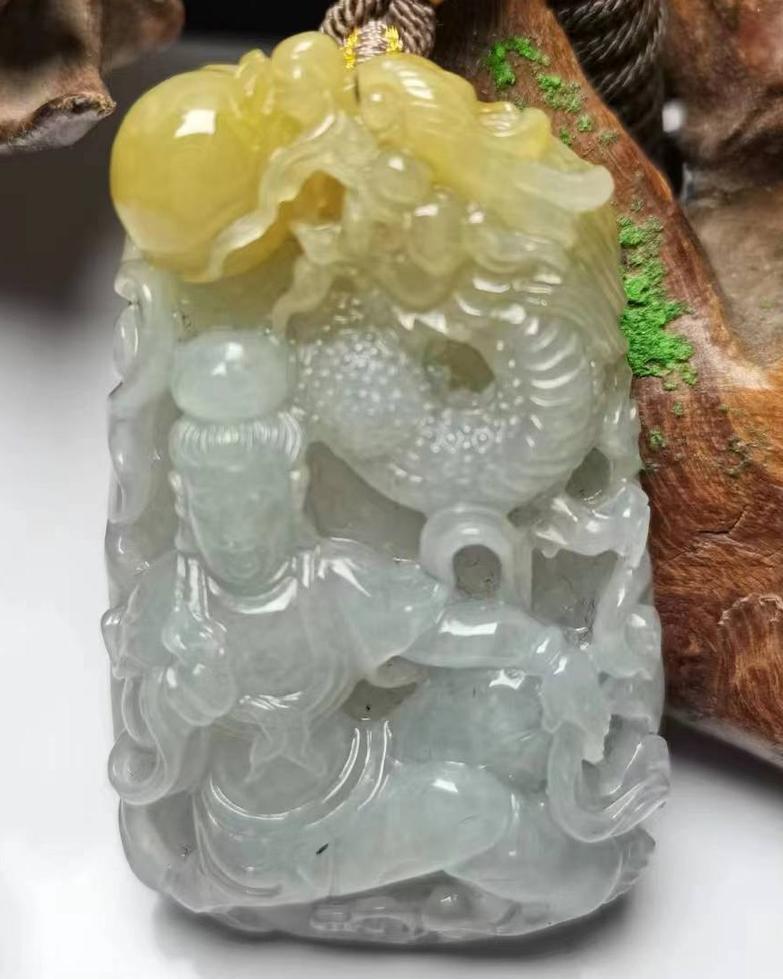 神龙护主