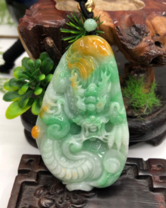 龙行天下