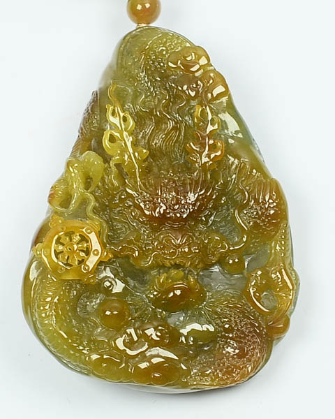 龙行天下