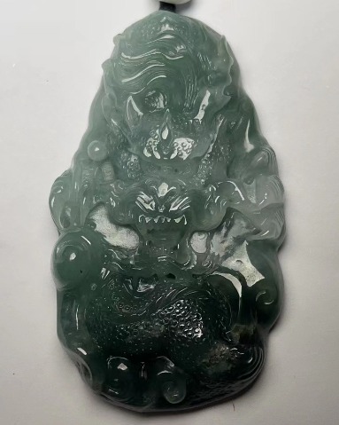 龙行天下